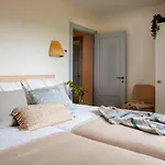 Wishome-villa Con Acceso Privado A La Playa De Oyambre, Con Piscina, Comillas Villa