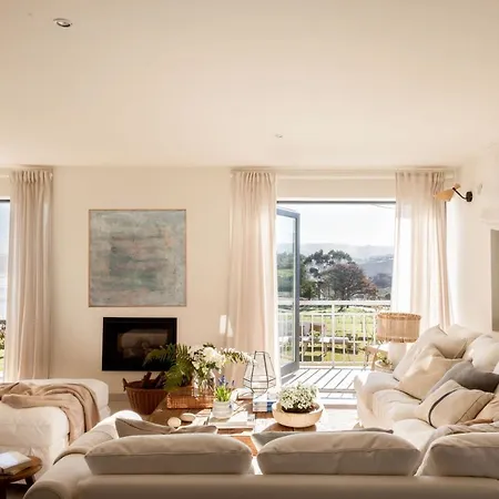 Wishome-Villa Con Piscina Y Acceso Privado A La Playa De Oyambre, Comillas Villa