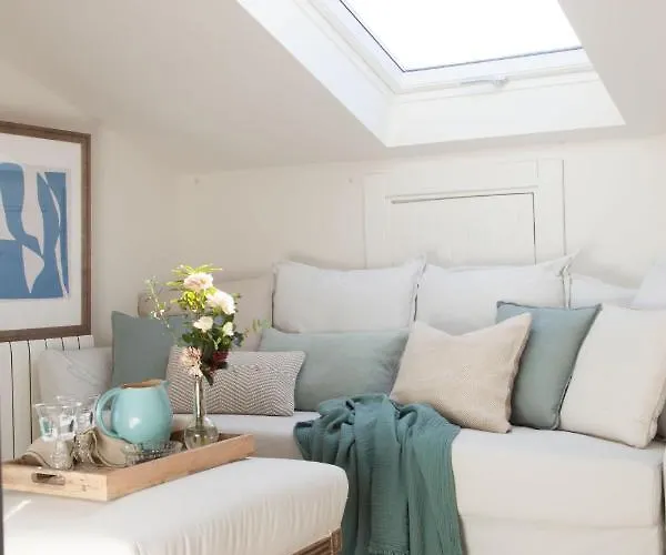 Wishome-Villa con piscina en la orilla del mar con servicios de hotel * San Vicente De La Barquera