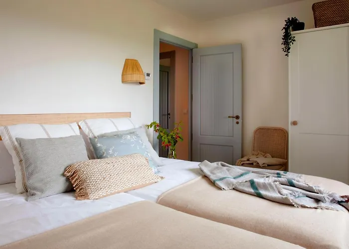 Wishome-Villa con piscina en la orilla del mar con servicios de hotel Villa