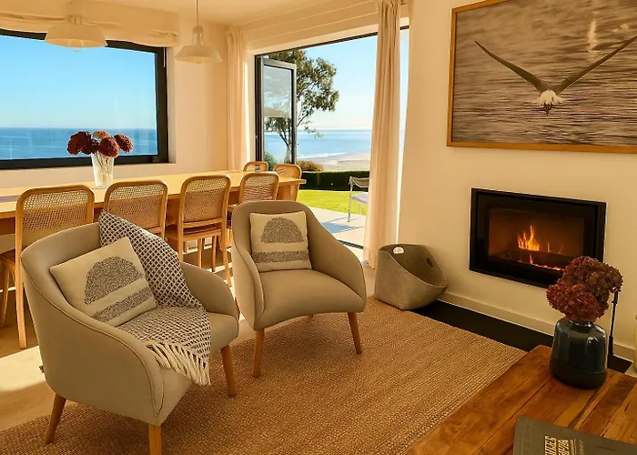 Wishome-Villa En Oyambre Playa, Con Piscina Privada Climatizada, Comillas Vila